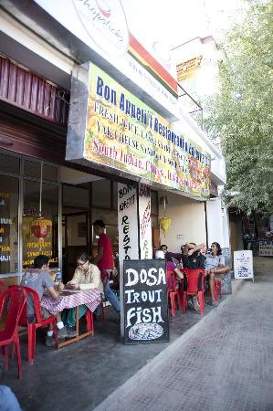 Bon Appetit Restaurant French Bakery