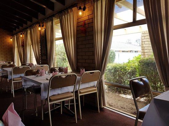 Mei Jing Chinese Restaurant