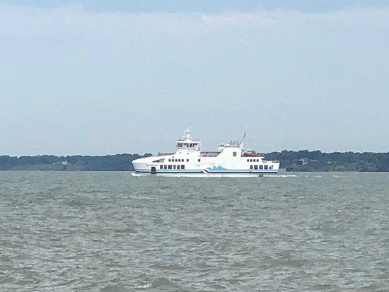 Flamingo's Erie Shores Family Restaurant