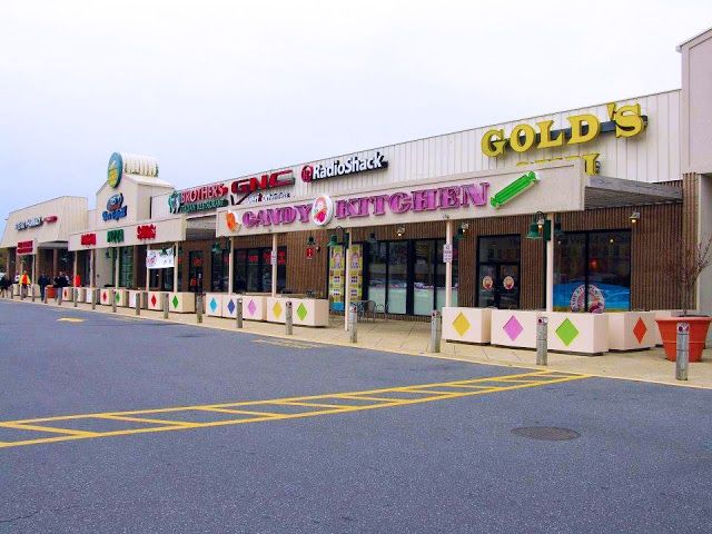 Gold Coast Mall Shopping Center