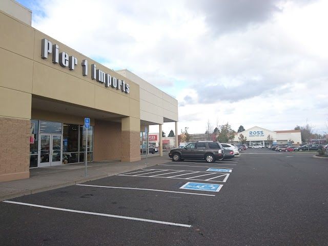 Jantzen Beach Super Center