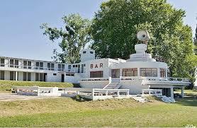 La Plage de Lys Chantilly