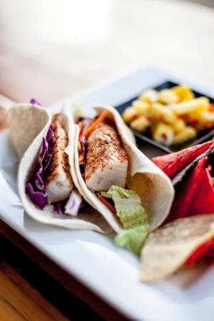 High Tide Bar & Seafood Grill