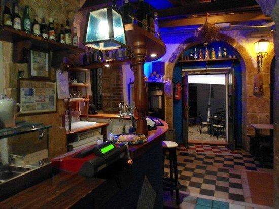 Troubadour 1982 Siracusa