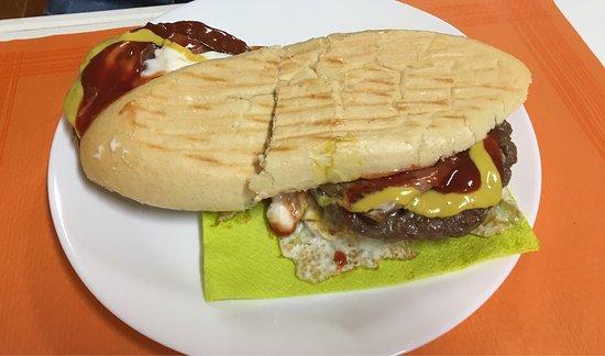 Hamburgueseria Eladio Campero