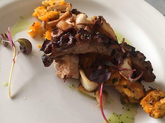 Riddle and Finns The Beach