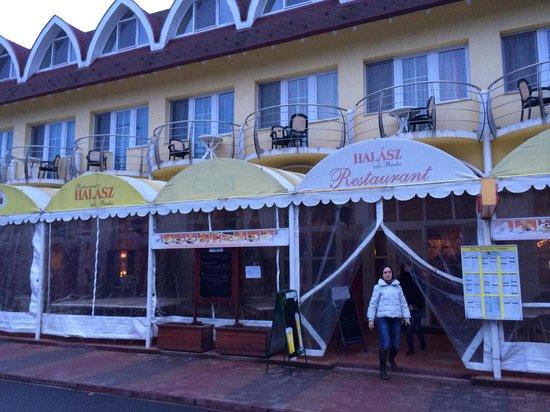 Halasz restaurant