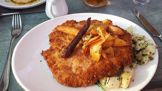 Schnitzel platz Lagerhuset