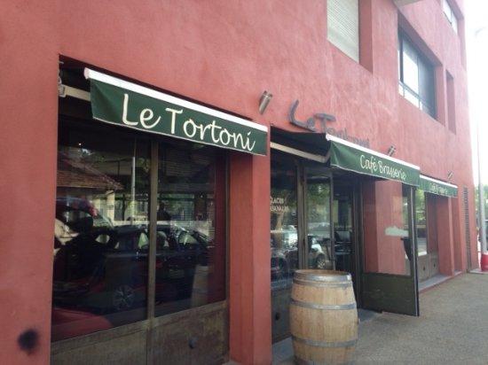 Le Petit Tortoni