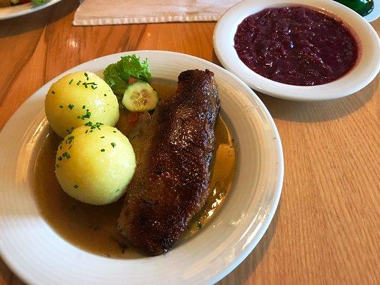 Gasthaus-Biergarten am Rothelheim