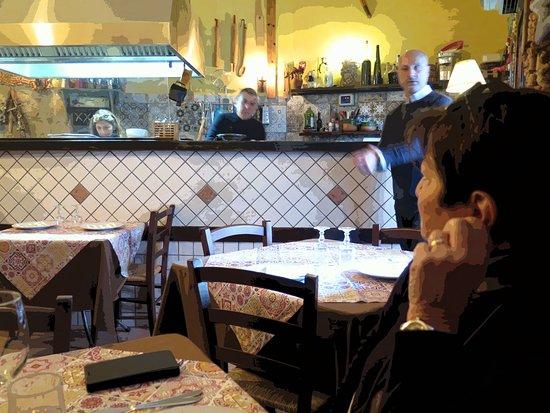 Osteria D.O.C. PARERES