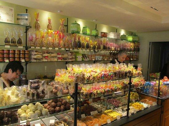 Maison des Soeurs Macarons