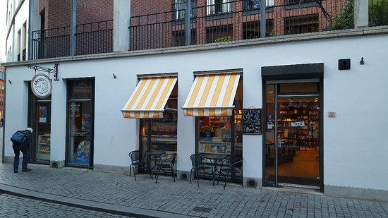 Latte's and Literature