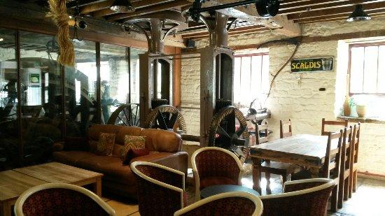 Egypt Mill Hotel and Restaurant