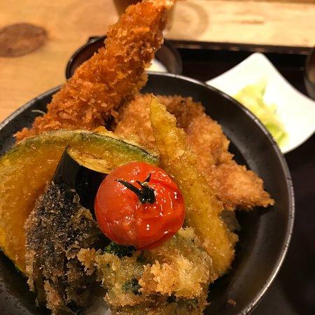 Tare-Katsu Jimbocho Honten