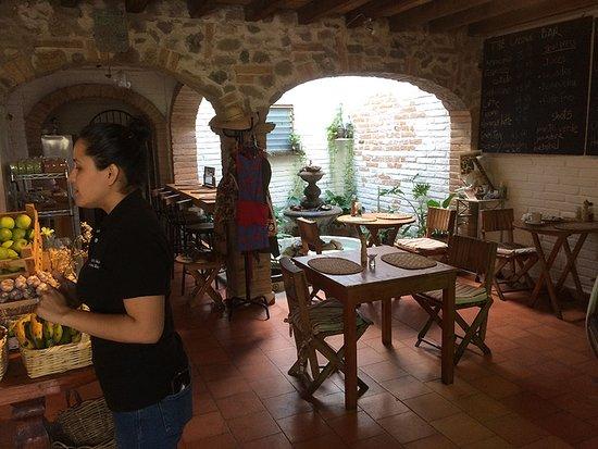 Organic Select Deli & Mercado