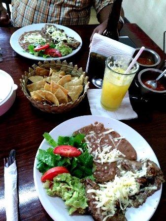 Mi Tierra Restaurante Bar