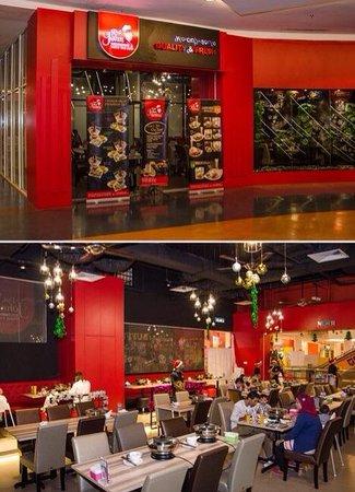 Pak John Steamboat & Yong Tao Foo