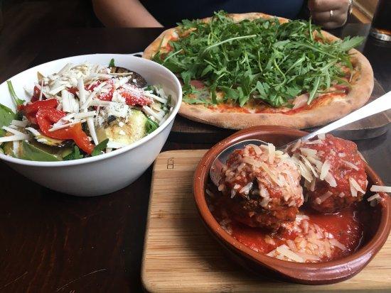 Restaurant Pizzeria Lucca Due