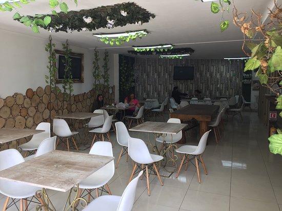 La Casa en el Arbol Parrilla