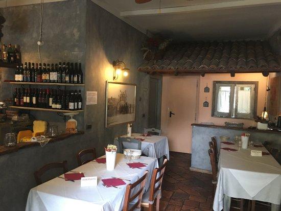 Trattoria Tira Mola E Meseda