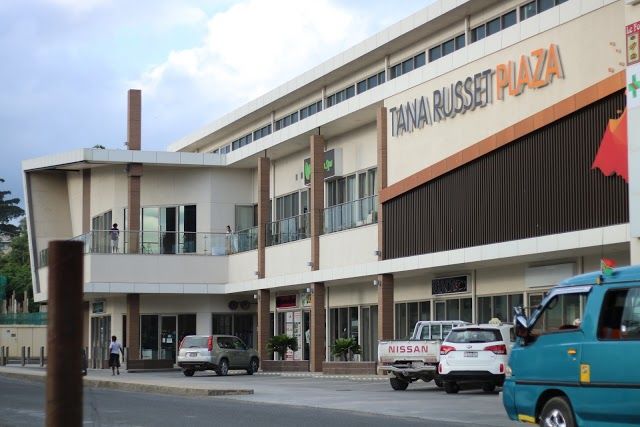 Tana Russet Plaza