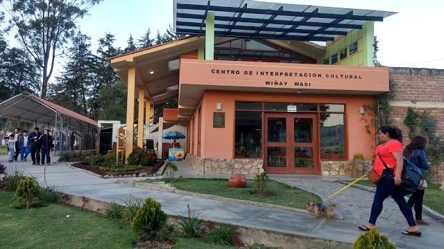 Complejo Turístico Baños Del Inca