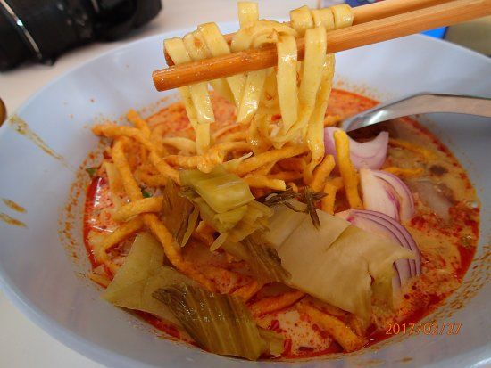Khao Soi Samer Jai
