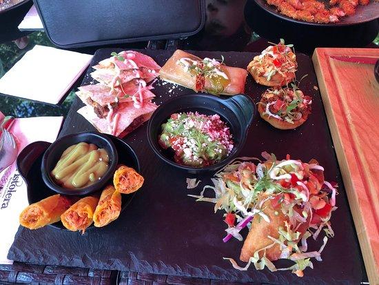 Pistolera Mexican Cantina