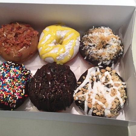 Oki Scoop and Donut Shop