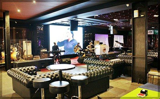 Anang Family Karaoke