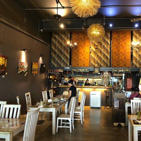 Nona Bali Restaurant