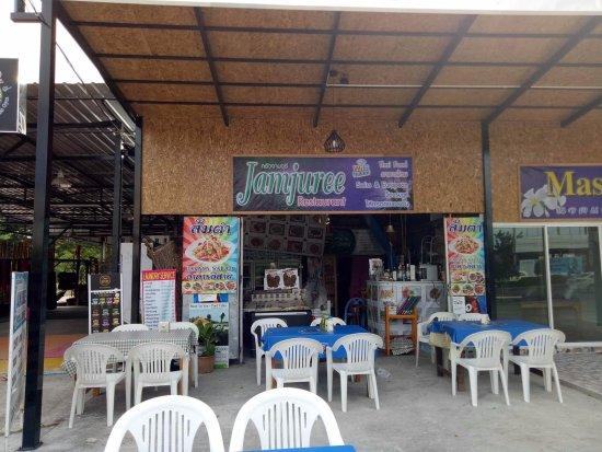 Jamjuree Resturant