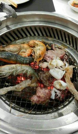 Kaiten Yakiniku Shabu Sushi