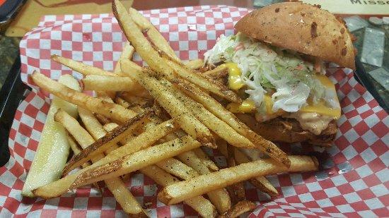 Wise Guys Sandwich Pub