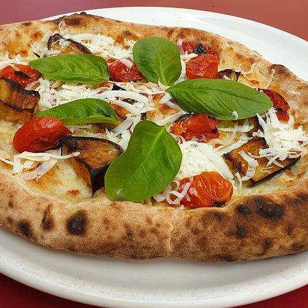 Pizza Punto e a Capo