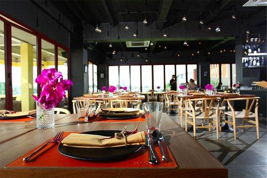 MANGO TREE On The River