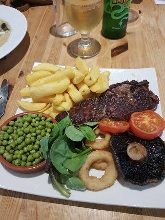 The Cafe At Seven Bays Park