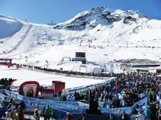 Fenix Hotel Restaurant