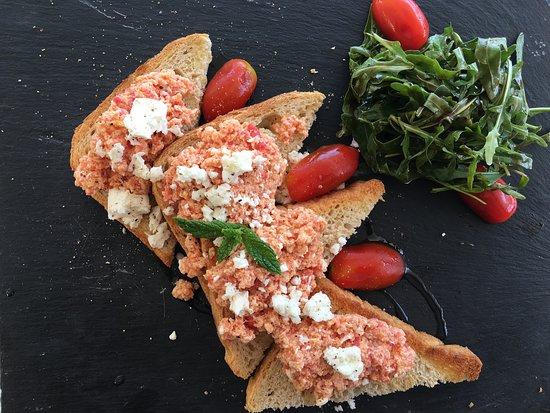 Casa Rossa cafe & cocktail bar