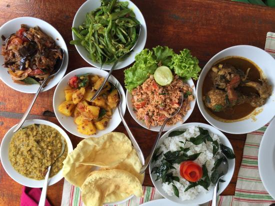 The Remo's Restaurant