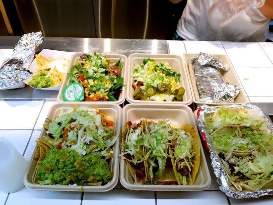 Mad Mex Fresh Mexican Grill