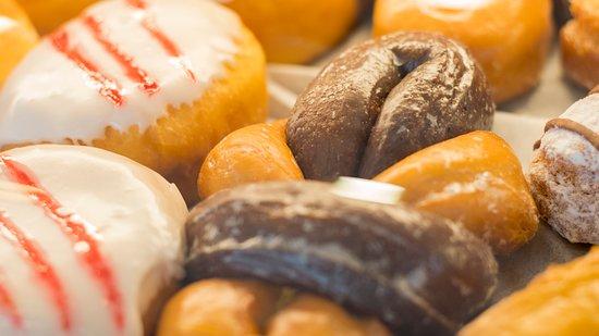 LaMar's Donuts and Coffee