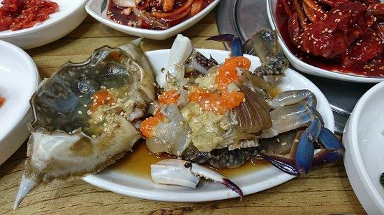 Ahyeondong Ganjang Gejang