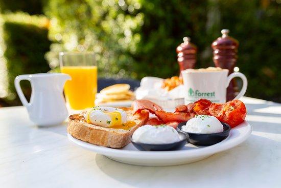 Sherwood Restaurant at the Forrest Hotel