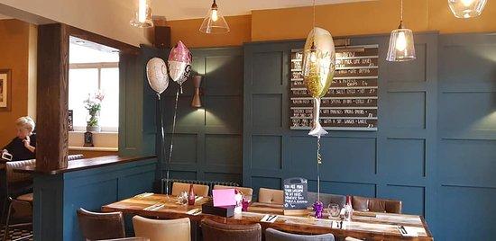 Lindley Tap Bar & Grill