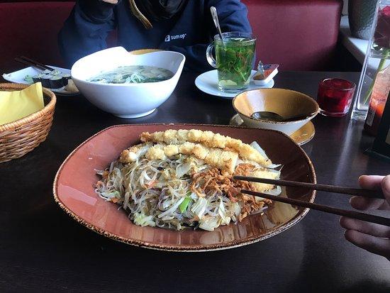 Thai A Dong Sushi Bar