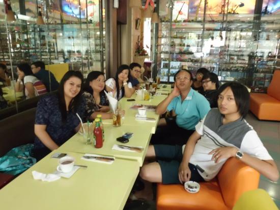 Restoran D'koning Semarang