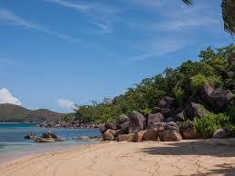 Anse Petite Cour