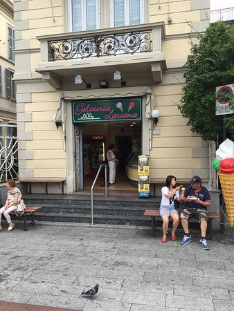 Gelateria Lariana